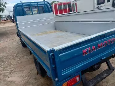 KIA Frontier