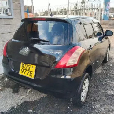SUZUKI Swift