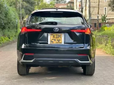 Lexus NX 200T