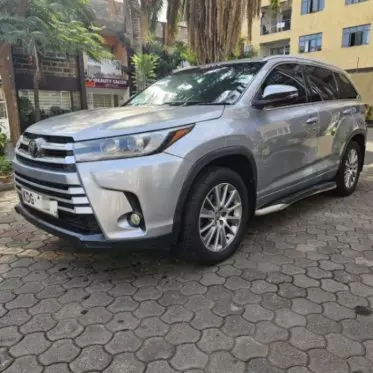 Toyota kluger