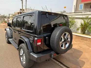 JEEP Wrangler Sahara