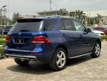 Mercedes-Benz GLE 350