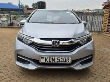 Honda Fit shuttle