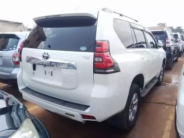 Toyota Landcruiser Prado