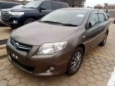 Toyota Fielder