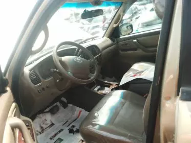 Toyota Sequoia