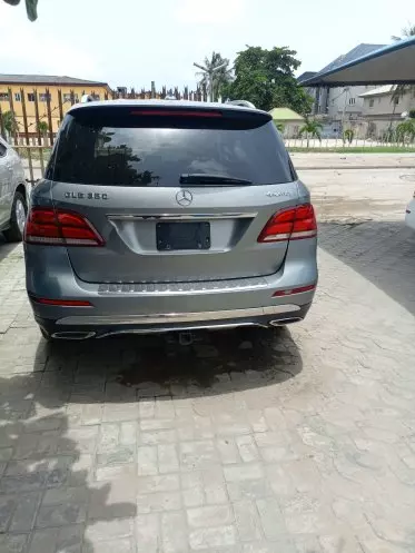 Mercedes-Benz GLE 350