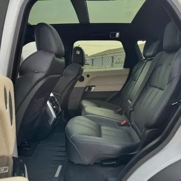 Land Rover RANGE ROVER SPORT HST 