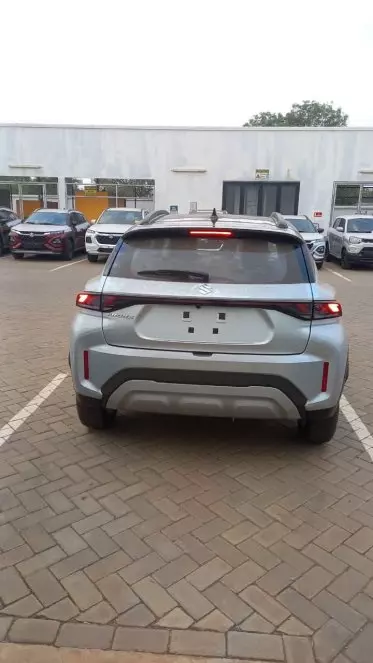 SUZUKI FRONX SUV