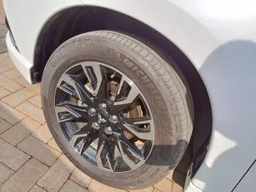 Mitsubishi Plug-in Hybrid Outlander