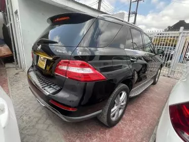 Mercedes-Benz ML 350