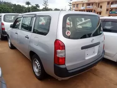 Toyota Succeed