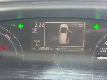 Toyota Sienta Hybrid