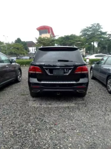 Mercedes-Benz GLE 400