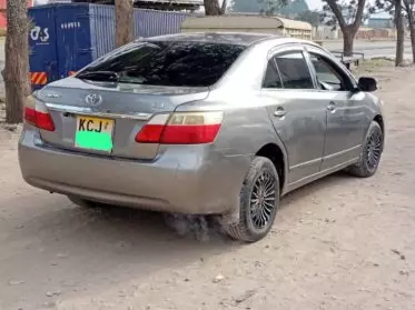 Toyota Premio