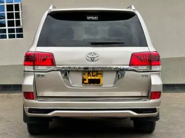 Toyota Landcruiser ZX