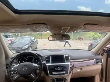 Mercedes-Benz ML 350