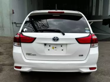 Toyota Fielder