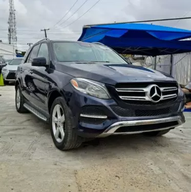 Mercedes-Benz GLE 350