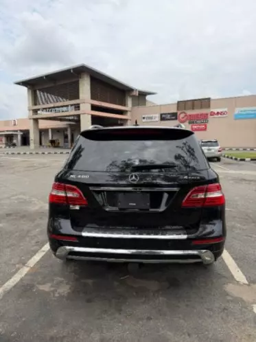 Mercedes-Benz ML 400