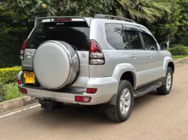 Toyota Landcruiser Prado