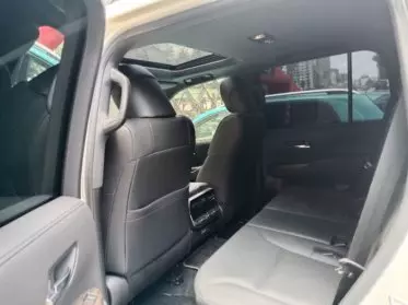 Toyota Landcruiser 300