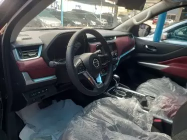 Nissan X-TERRA PLATINIUM
