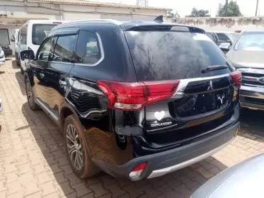 Mitsubishi Outlander hybrid