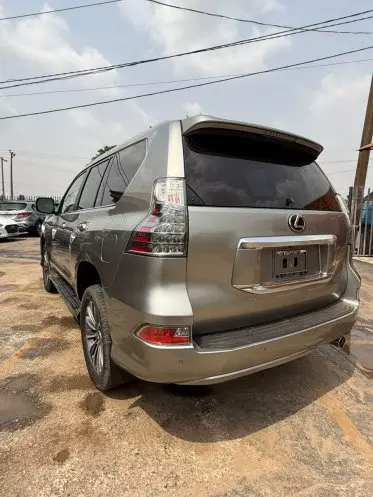 Lexus GX 460