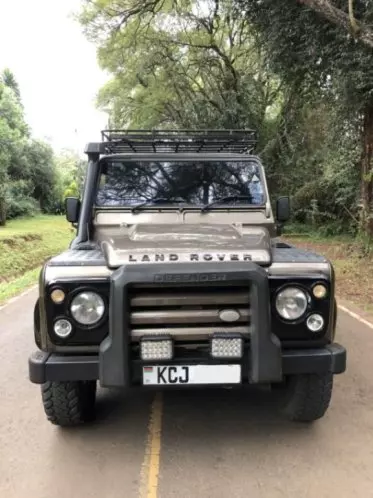Land Rover Defender