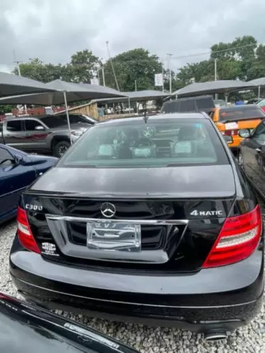 Mercedes-Benz C 300