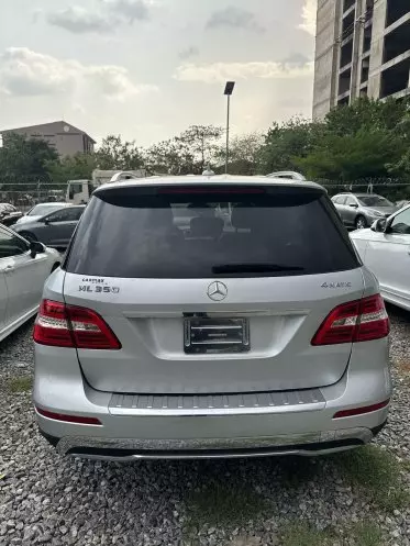 Mercedes-Benz ML 350