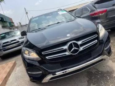 Mercedes-Benz GLE 350