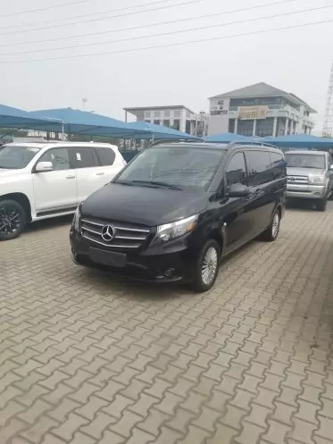 Mercedes-Benz metris