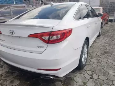Hyundai SONATA 2,0L BVA / Cuir Luxury