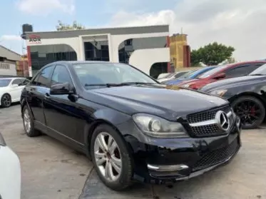Mercedes-Benz C 350