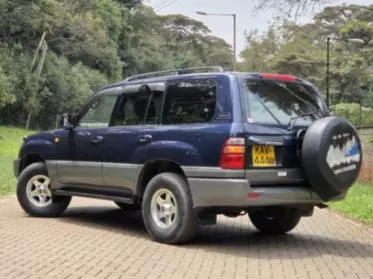 Toyota Land Cruiser