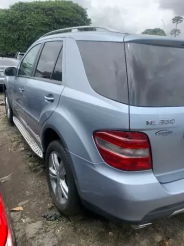Mercedes-Benz ML 350