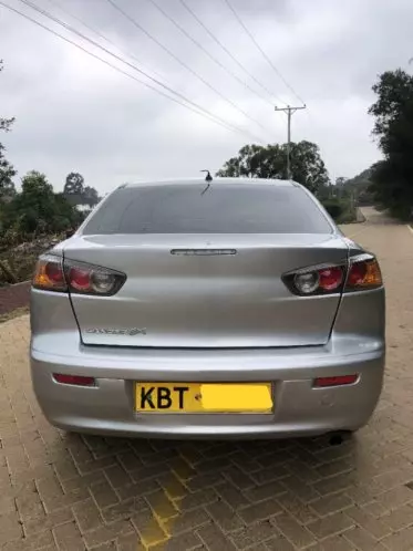 Mitsubishi Lancer