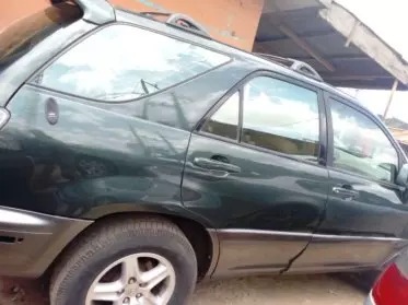 Lexus RX 300