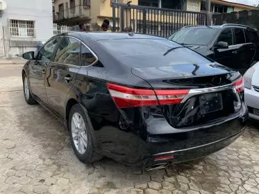 Toyota Avalon