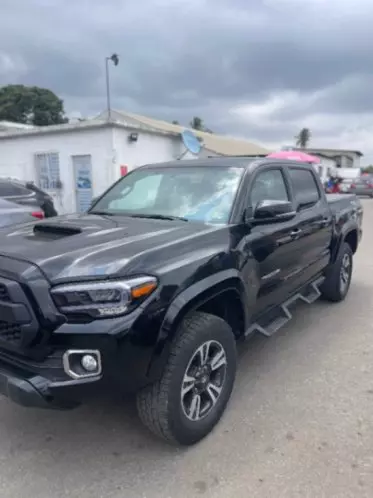 Toyota Tacoma