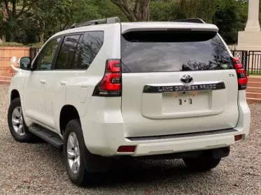 Toyota Landcruiser Prado