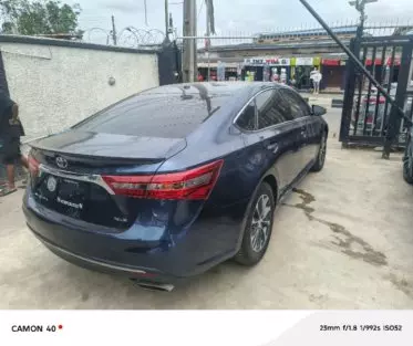 Toyota Avalon
