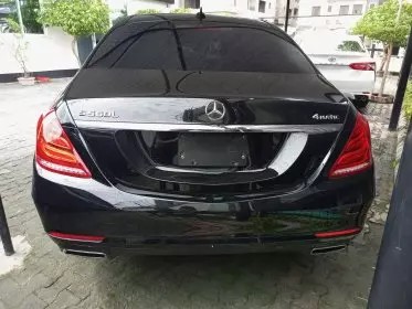 Mercedes-Benz S 560