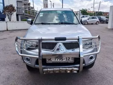 Mitsubishi L200 D/C Sportero A/T