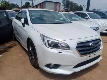 Subaru Legacy B4