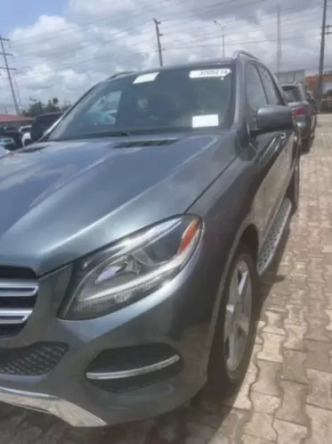 Mercedes-Benz GLE 350