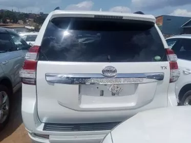Toyota Landcruiser Prado