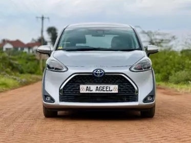 Toyota Sienta Hybrid